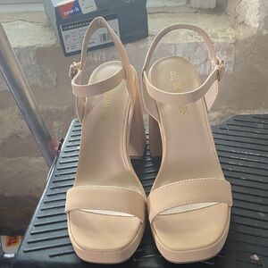 Dream Pairs Tan Platform Block Heels